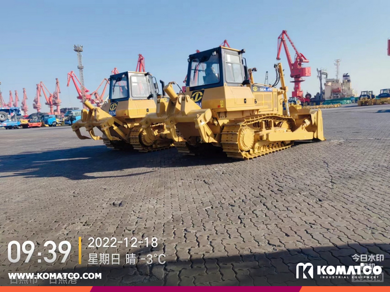 Russia - 2 Units SEM 816D Bulldozer