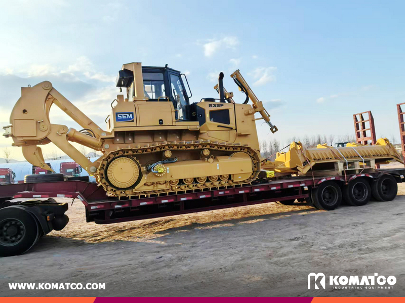 Liberia - 1 Unit SEM 832F Bulldozer