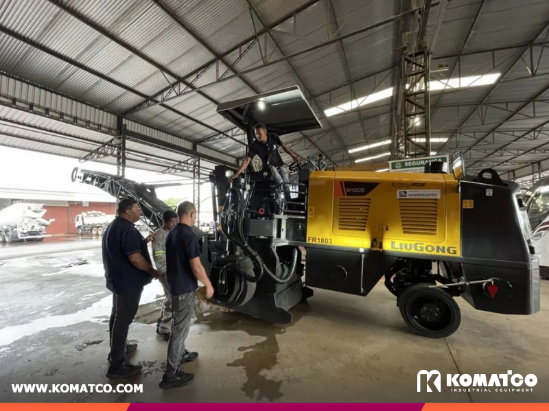 LIUGONG M100E Milling Machine Debuts in Brazil with Innovative Design