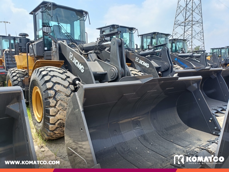 Algeria - 1 Unit XCMG XC958 Wheel Loader
